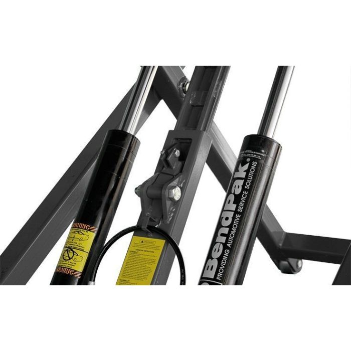 Bristol STRETCH LIGHT WEIGHT PISTEピステ XL BendPak MD-6XP Portable Mid-Rise Scissor Lift