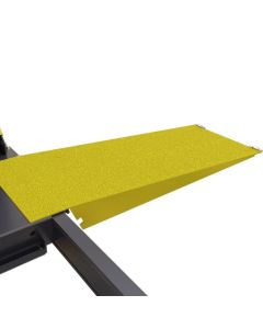 Extended steel approach ramps used with four-post lifts