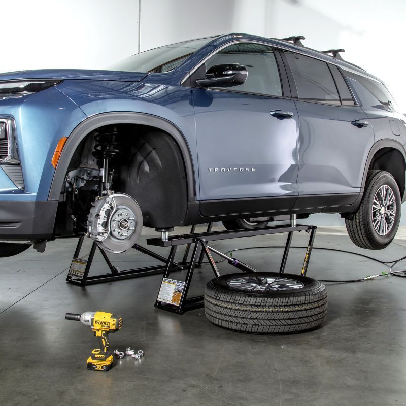 QuickJack 8000TLX Extended-Length Portable Car Lift Bundle