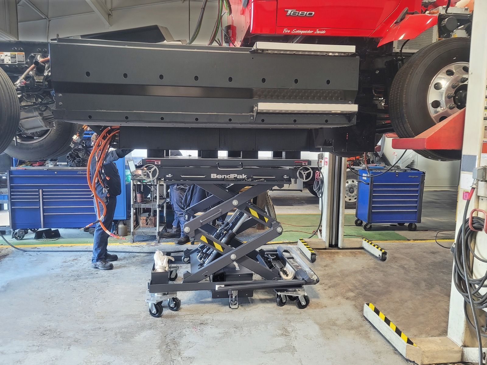 BendPak Drives Shop Productivity Higher with New Mobi-EVSTM EV & Powertrain Lift Models