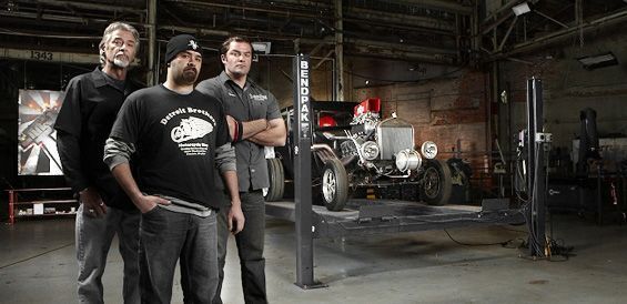 Motor City Motors uses BendPak Lifts