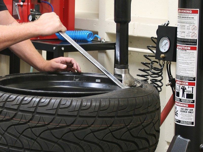 Bead Breaking Tire Iron for Tire Changers