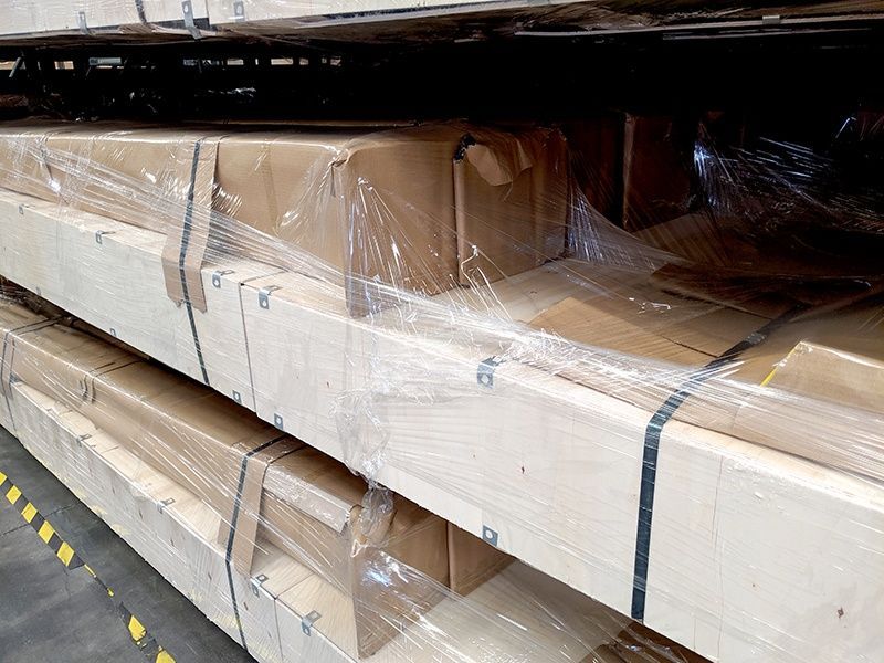 Close-up of the new four-post lift packaging